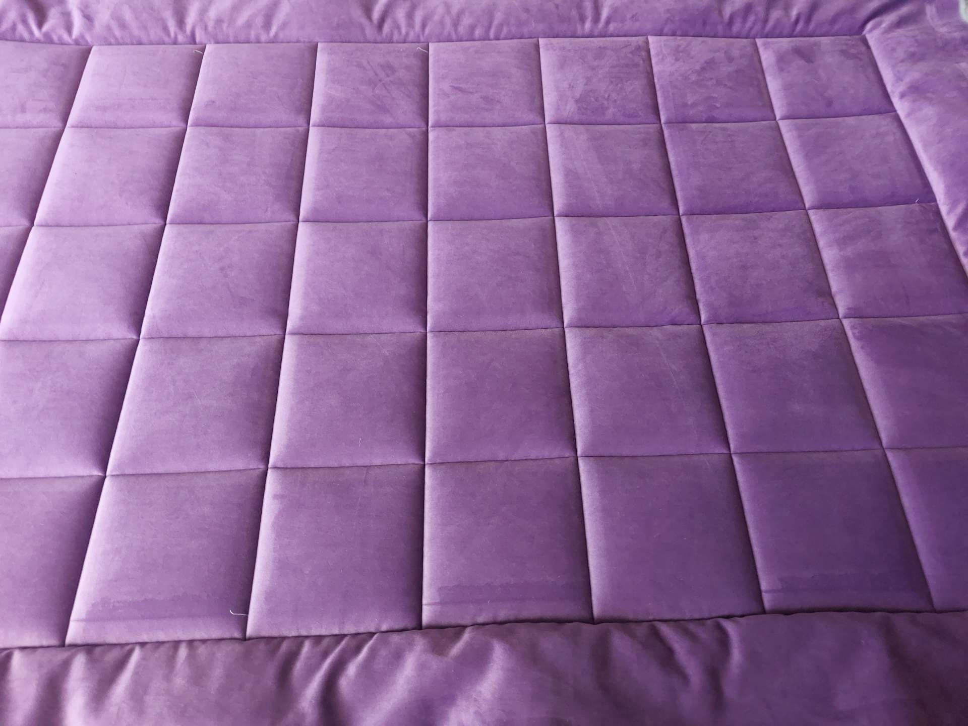 Καπιτονέ ταπετσαρία επίπλων και κεφαλαριών